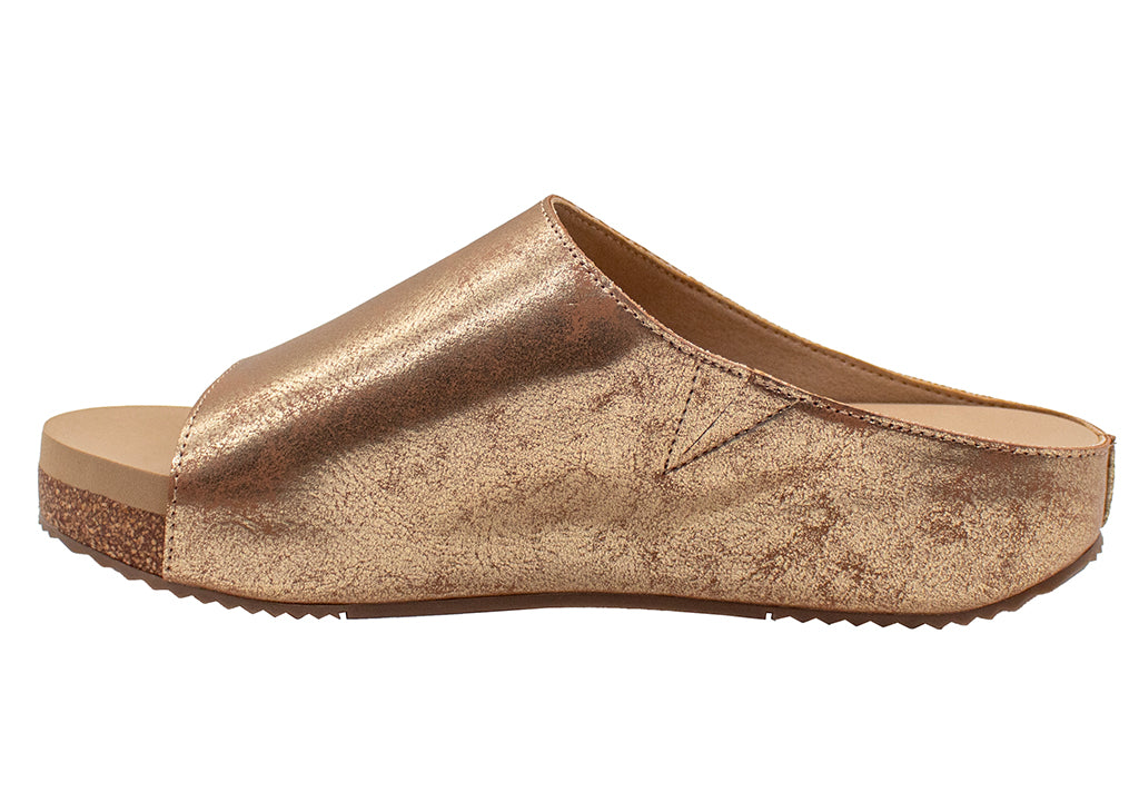 Volatile Women's Wren Wedge Mule