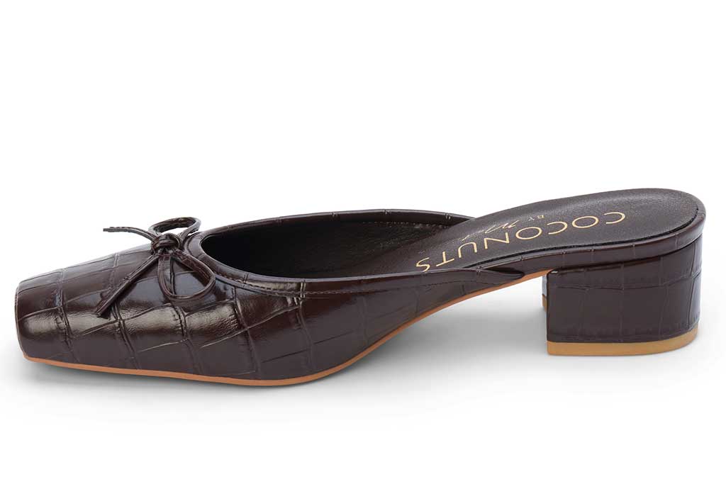 Coconuts by Matisse Women's Geneva