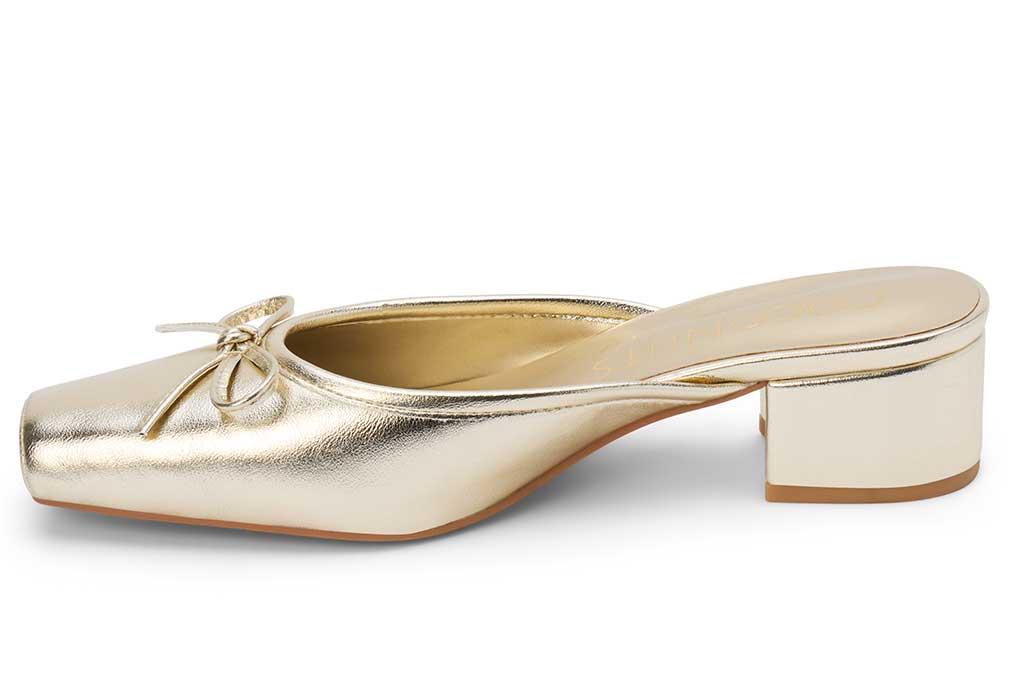 Coconuts by Matisse Women's Geneva