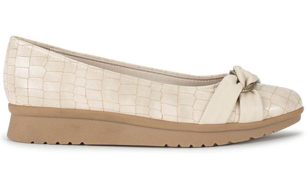 Baretraps Women's Aurora