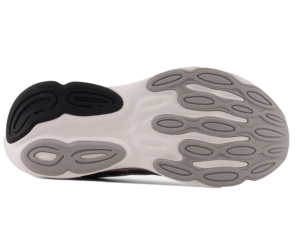 New Balance Women's Fresh Foam 680v8 Sneakers