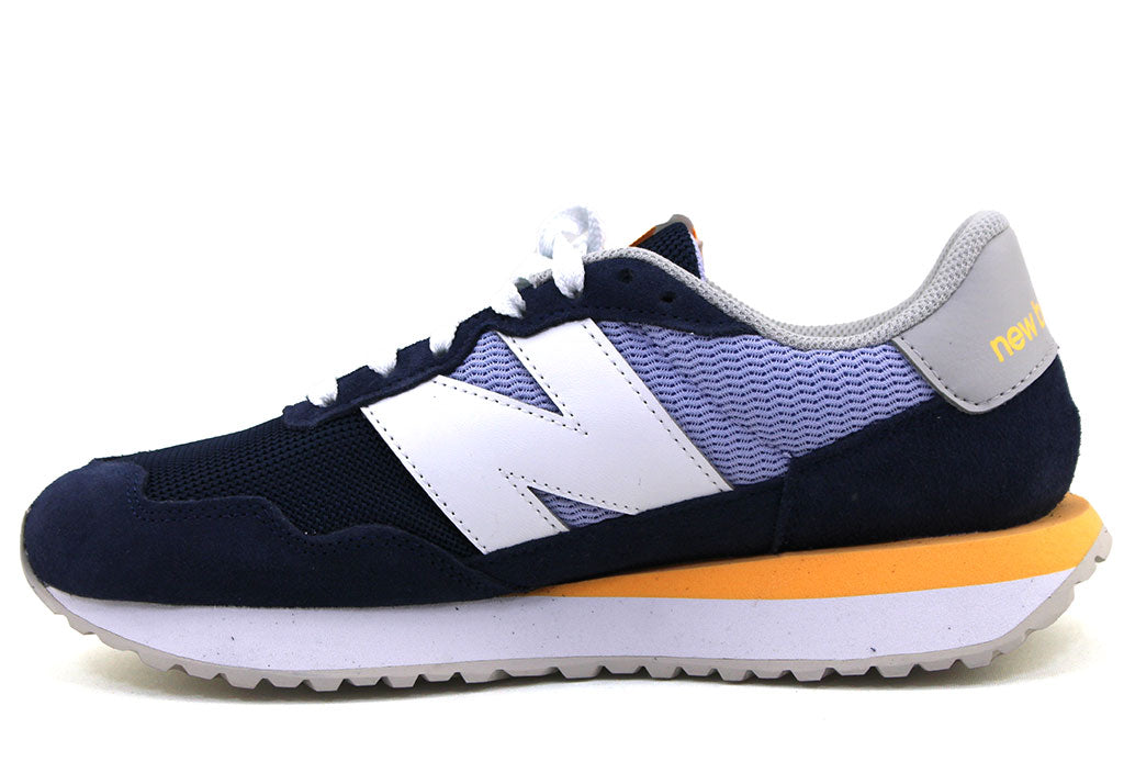 New Balance Women's 237 Retro Sneaker
