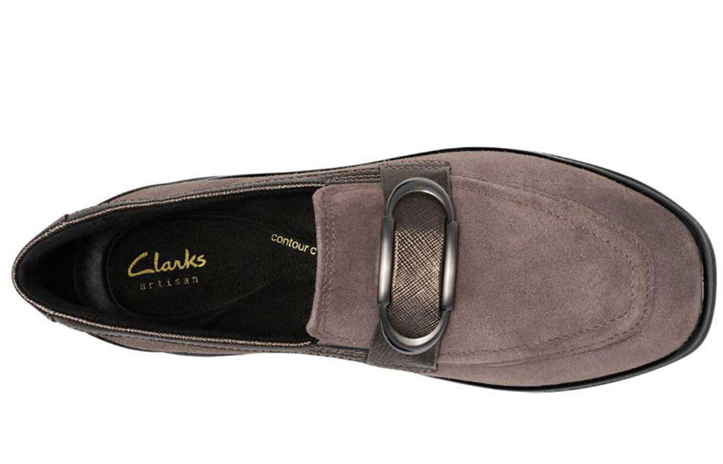 Clarks Women's Lynell Bay Buckle Loafer