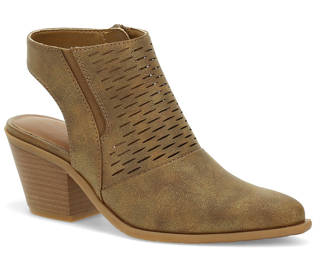 Baretraps Women's Yangley