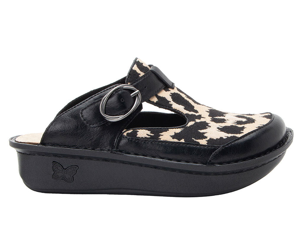 Alegria Women's Classic Open Back Slip-Resistant Nursing Clogs