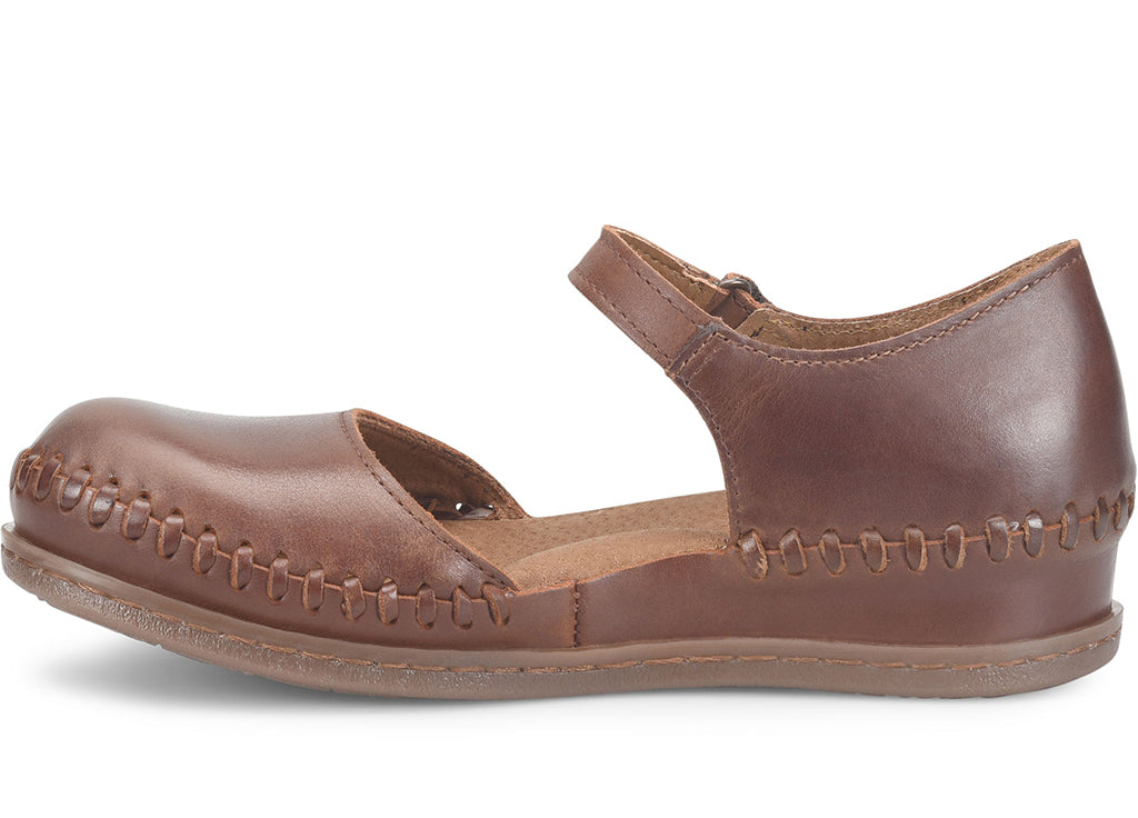 Born Women's Ela Mary Jane Wedge