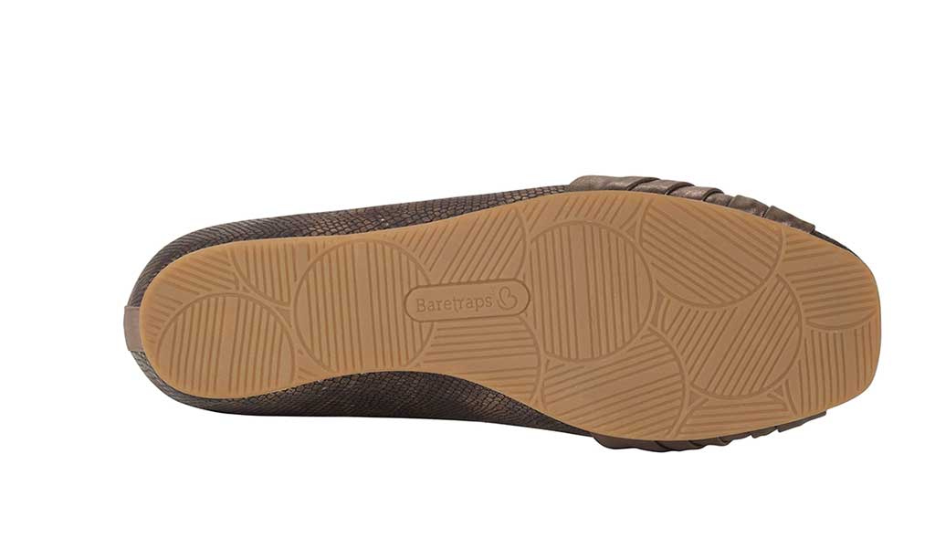 Baretraps Women's Chainey Casual Flat