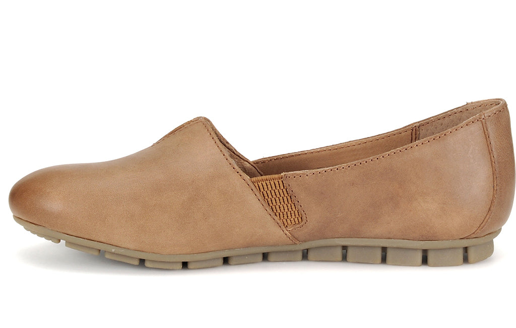 Born Women's Sebra Ballet Flats