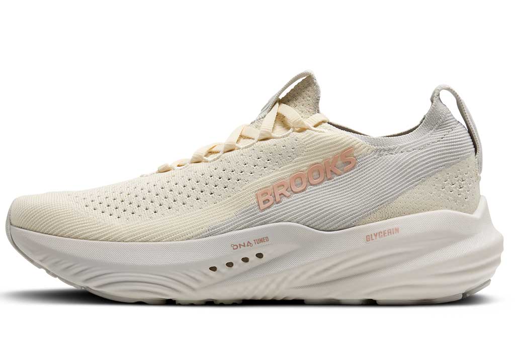 Brooks Women's Glycerin Stealthfit 22 Sneakers