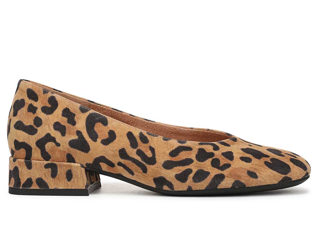 Vionic Women's Petra Ballet Flat