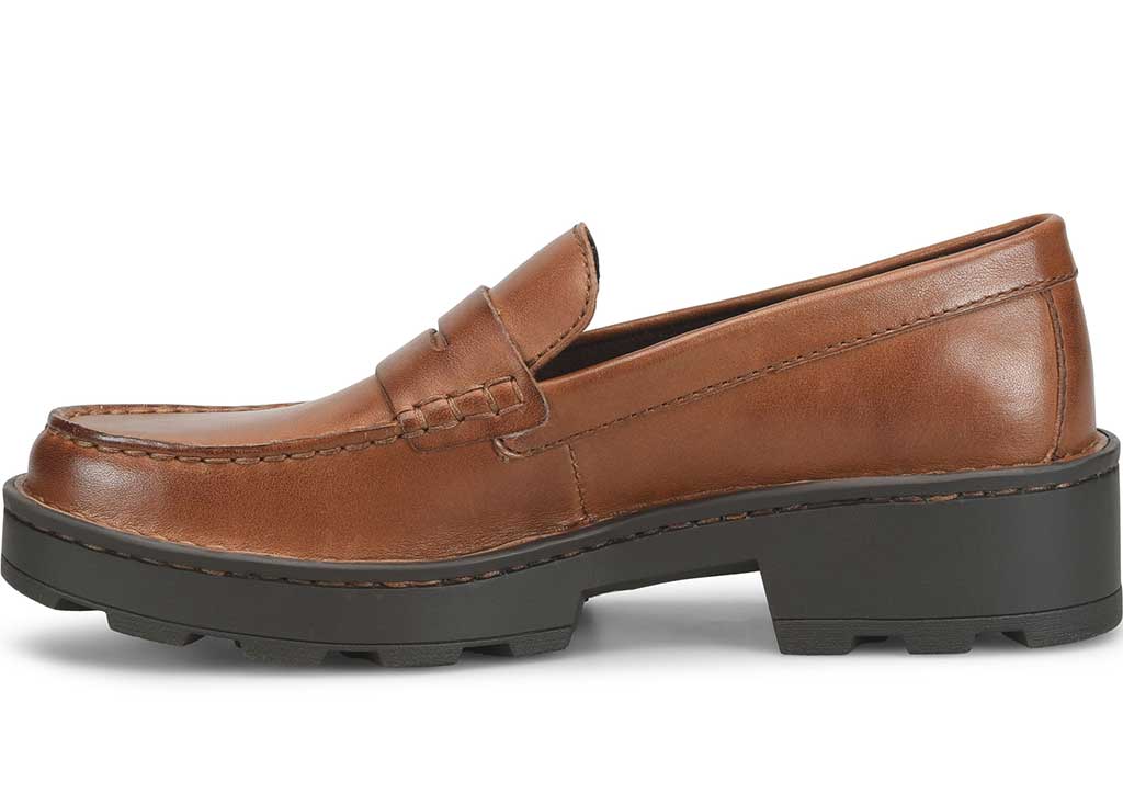 Born Women's Carrera Penny Loafer