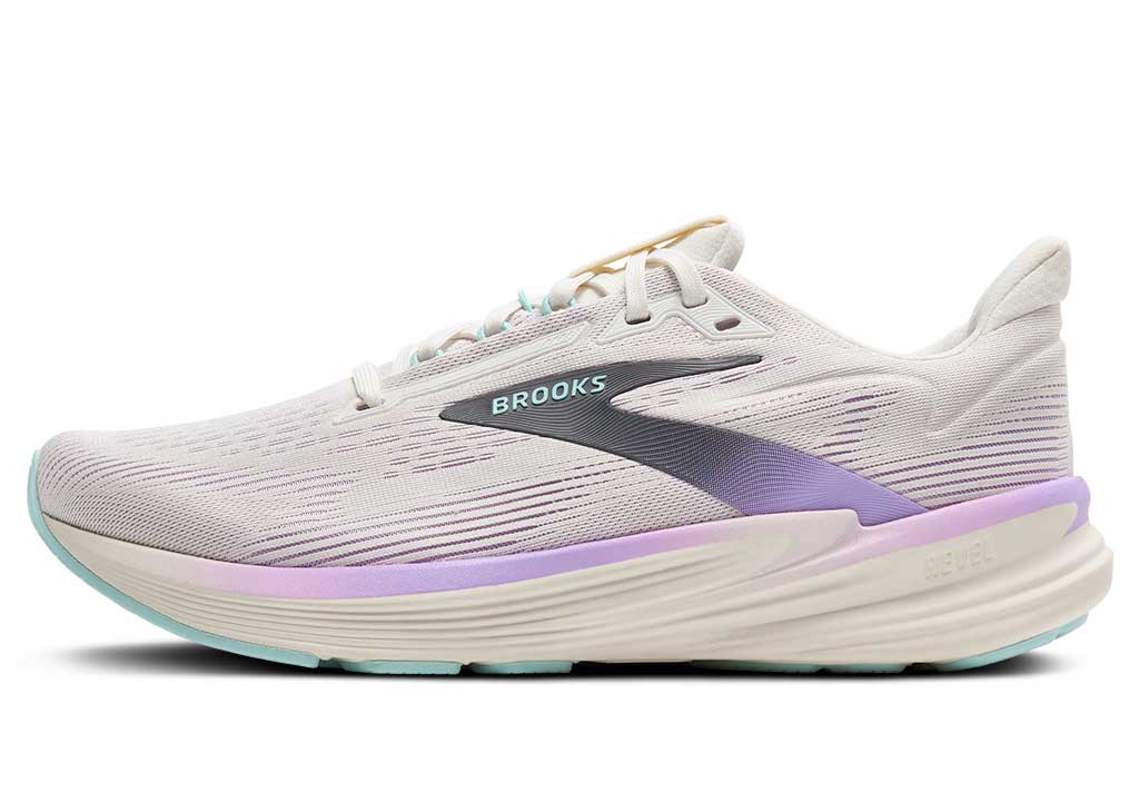 Brooks Women's Revel 8