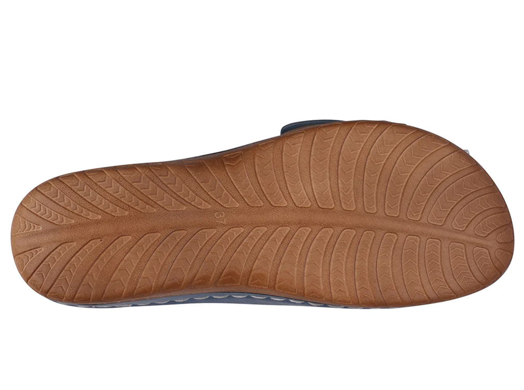 GC Shoes Women's Hamden Buckled Slide Sandals