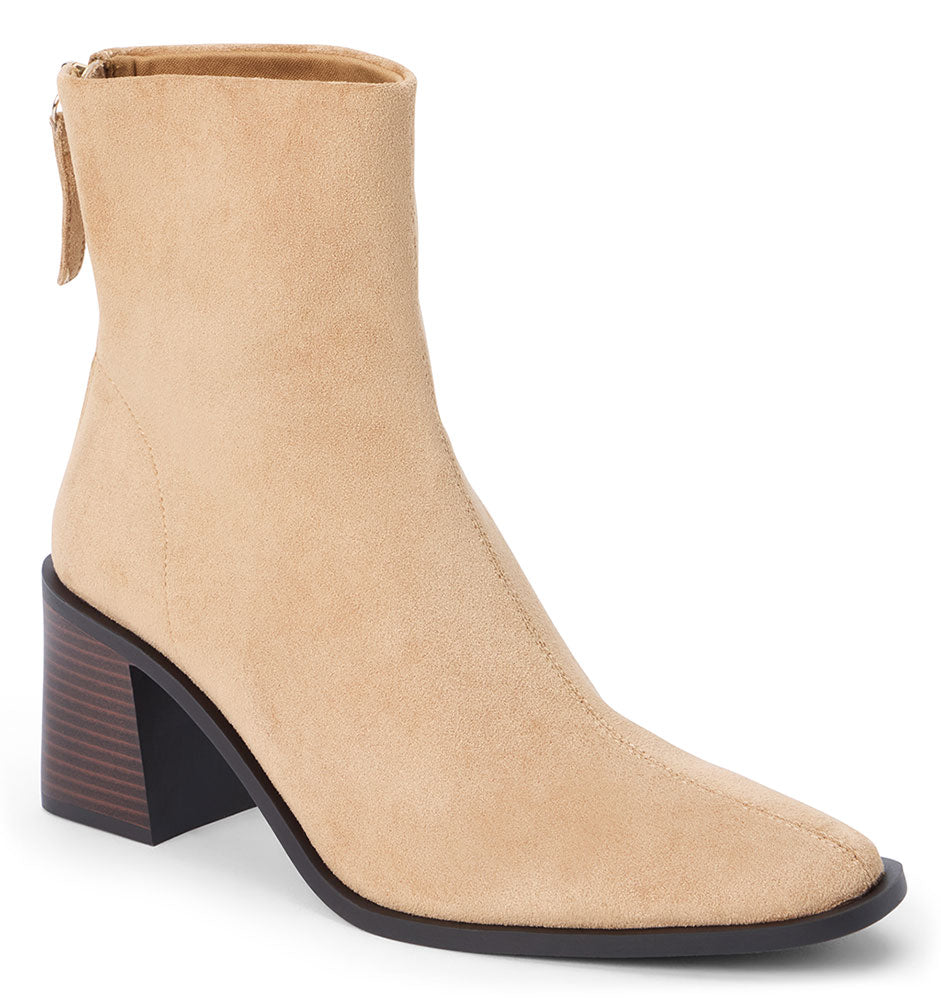 Coconuts by Matisse Women's Warren Ankle Bootie
