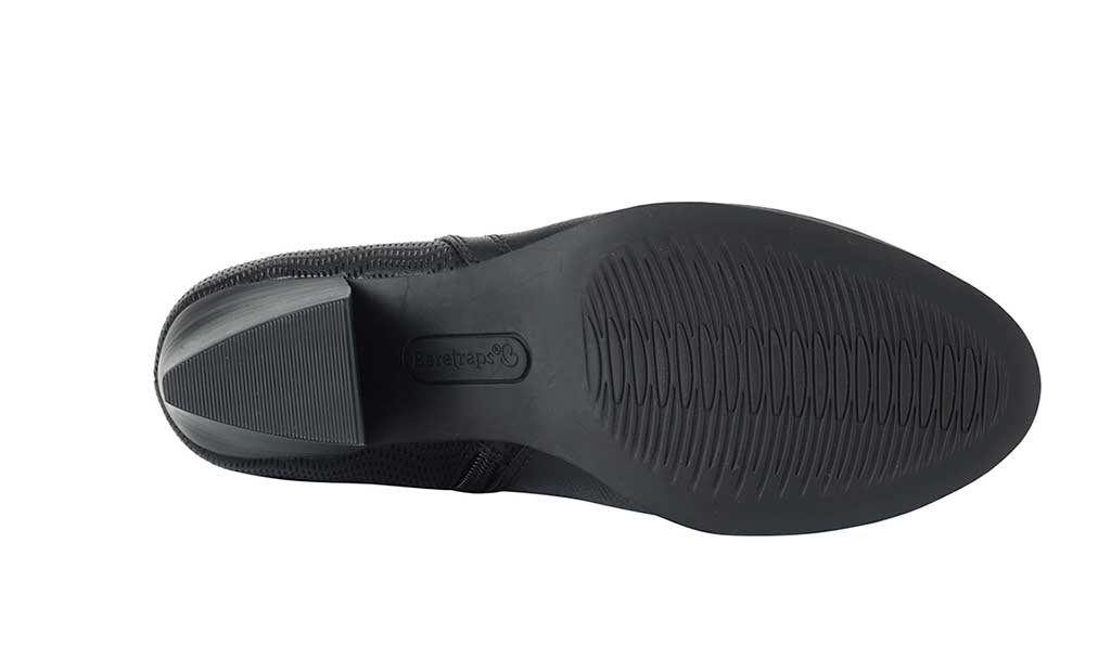 Baretraps Women's Linda Block Heel Bootie
