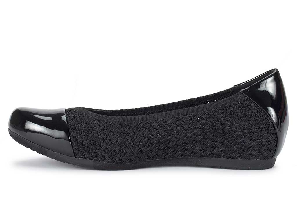 Baretraps Women's Mia Slip-Resistant Woven Ballet Flats
