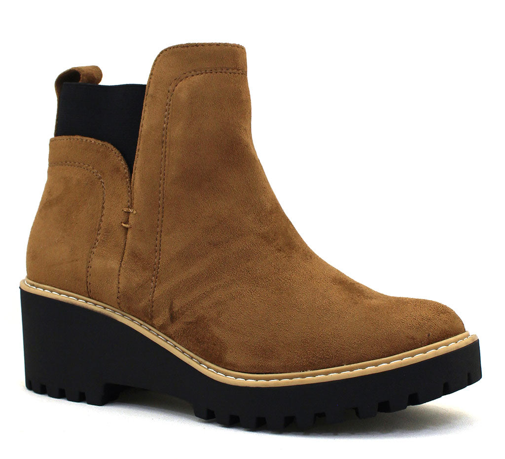 DV Women's Rielle Wedge Bootie