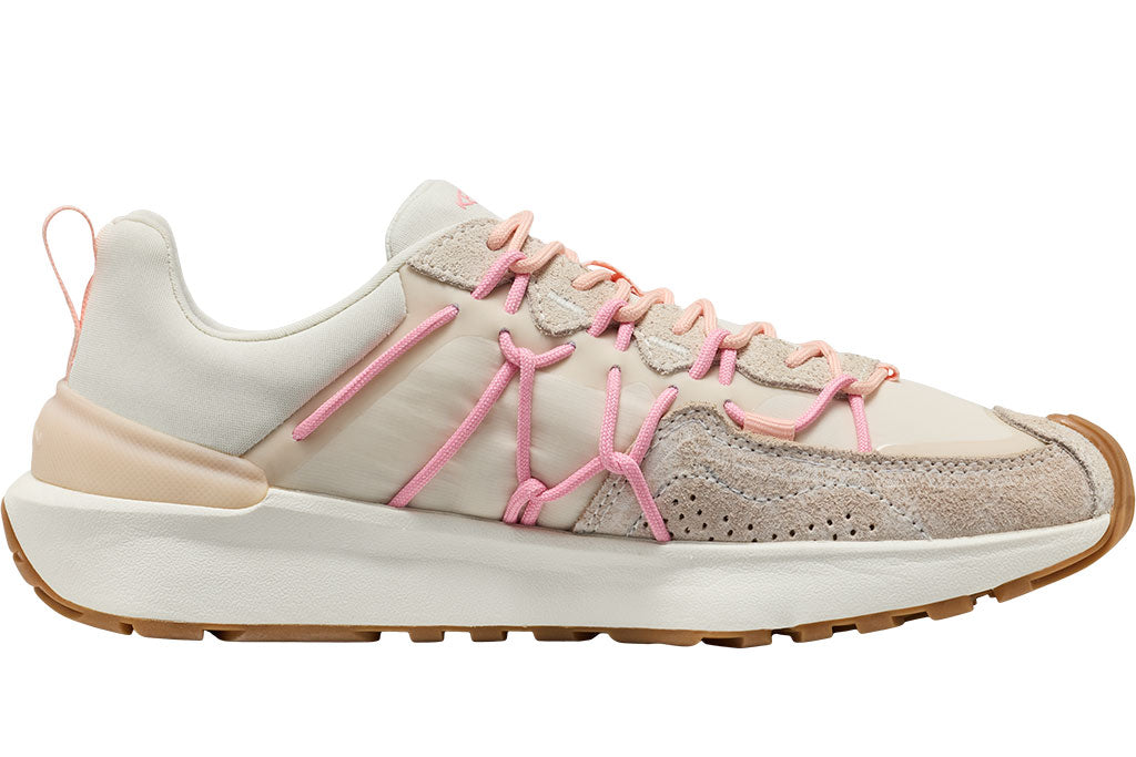 KEEN Women's UNEEK Trekker Sneaker