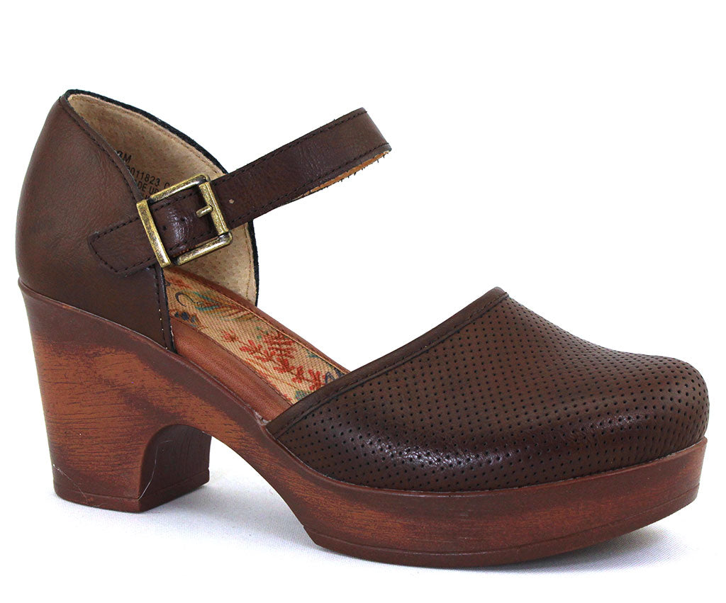 b.o.c Women's Gia Mary Jane Clogs