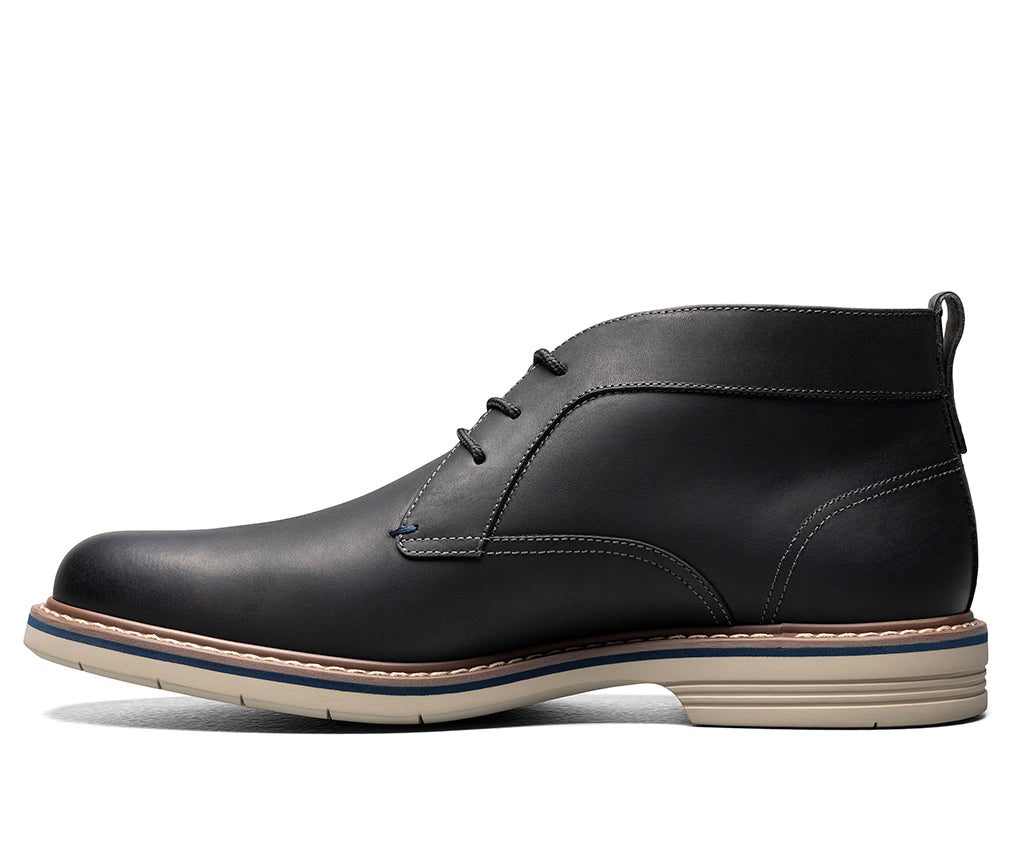 Florsheim Men's Norwalk Plain Toe Chukka Boot