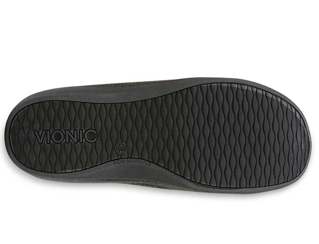 Vionic Men's Unwind Clog Slipper