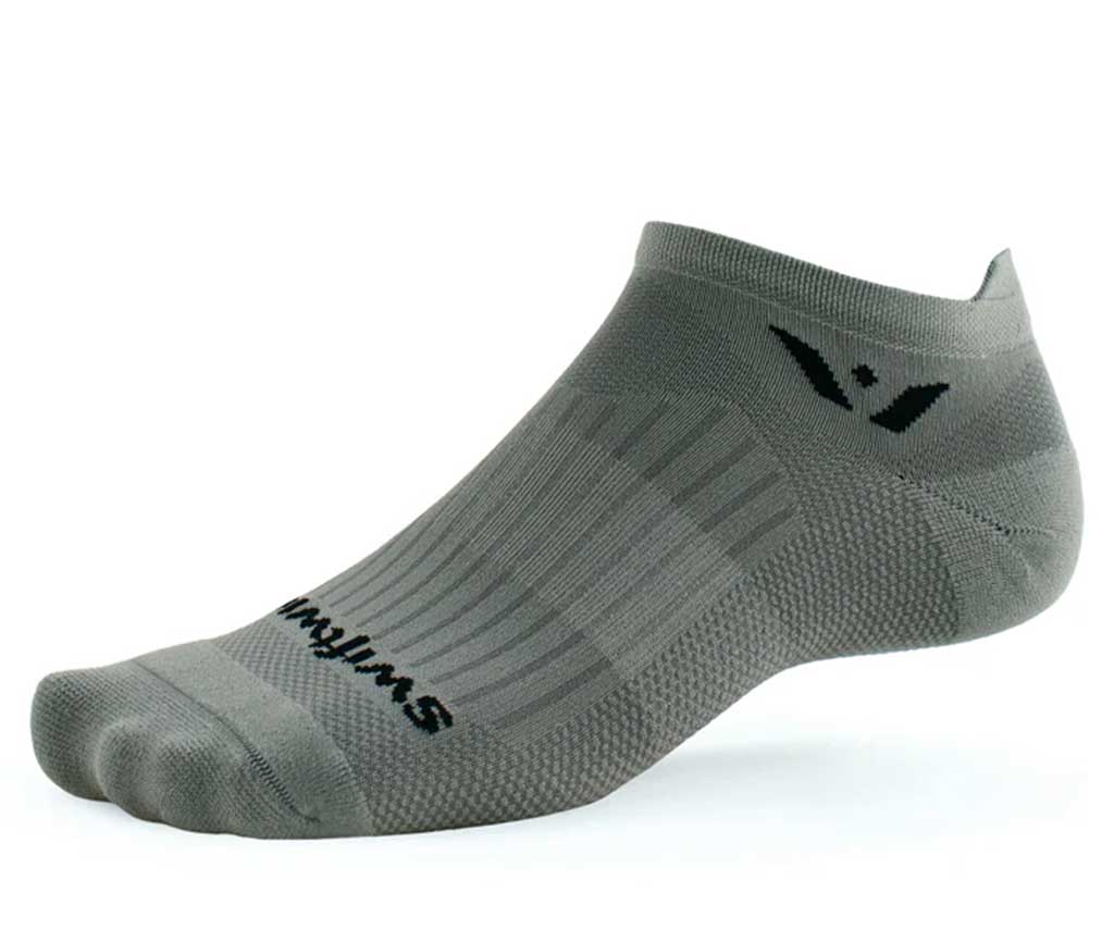 Swiftwick Aspire No Show Socks