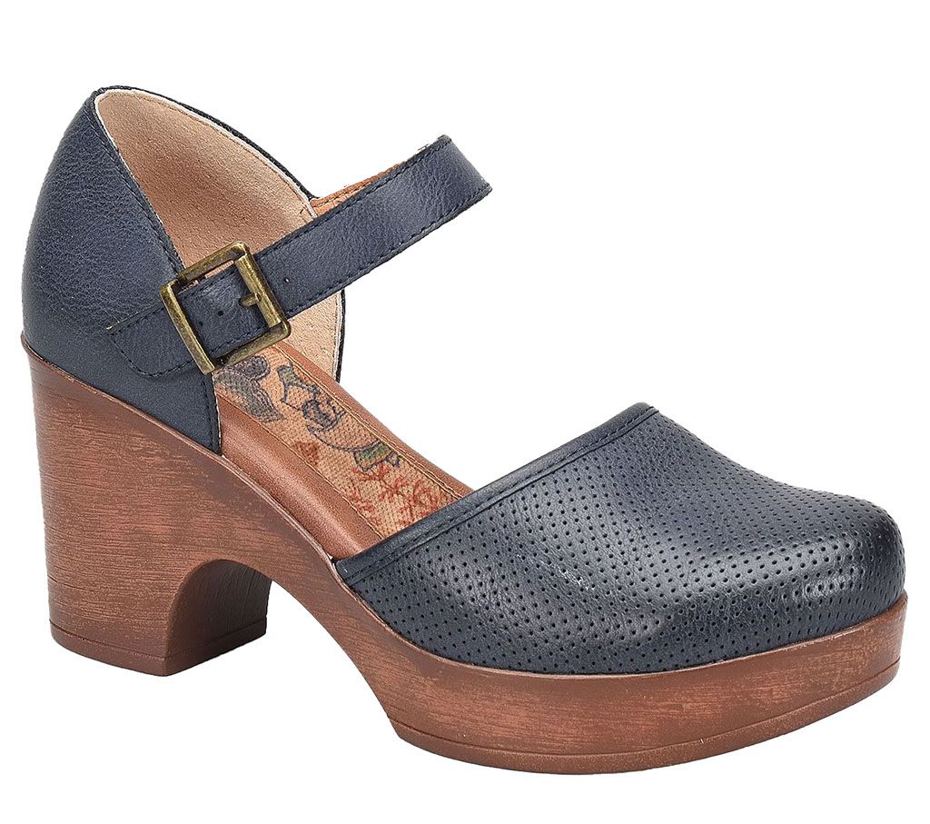 b.o.c Women's Gia Mary Jane Clogs
