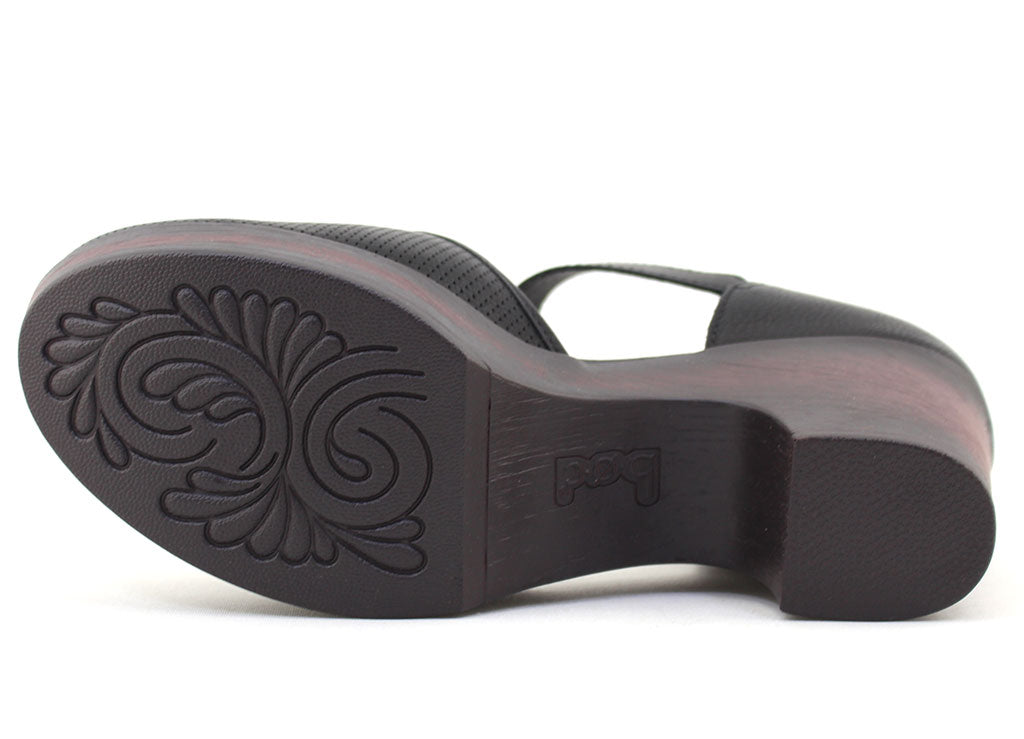 b.o.c Women's Gia Mary Jane Clogs