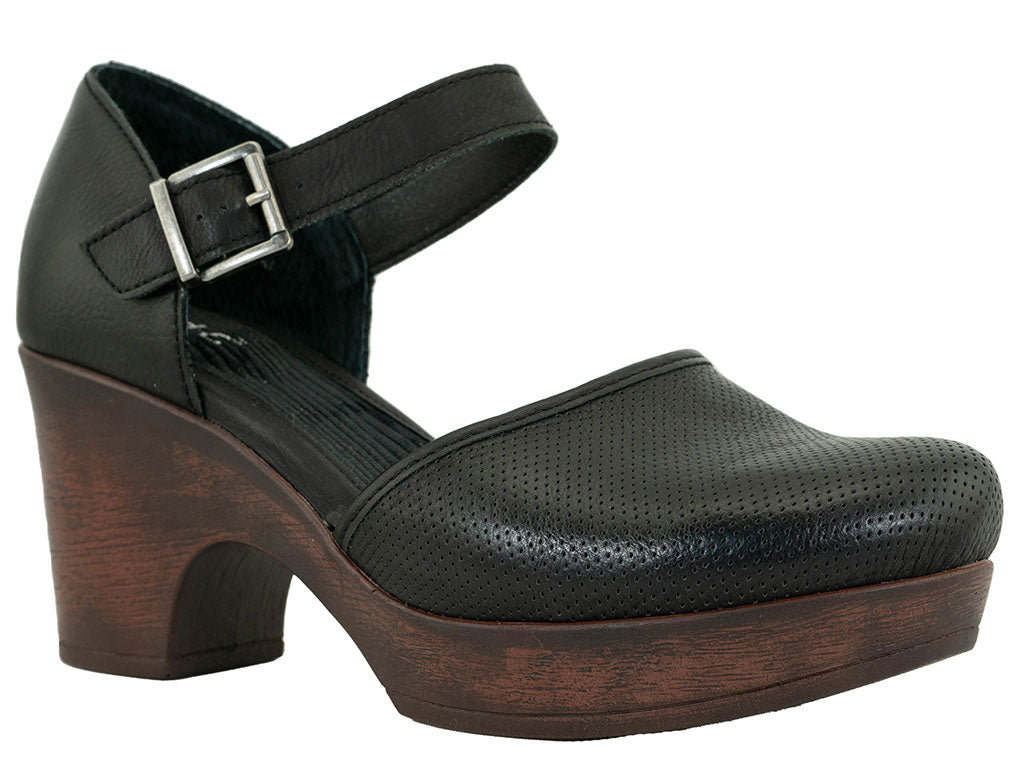b.o.c Women's Gia Mary Jane Clogs