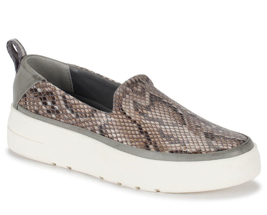 Baretraps Women's Nevin