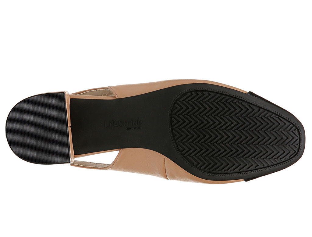 LifeStride Women's Becoming