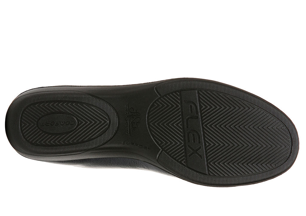 LifeStride Women's Ida