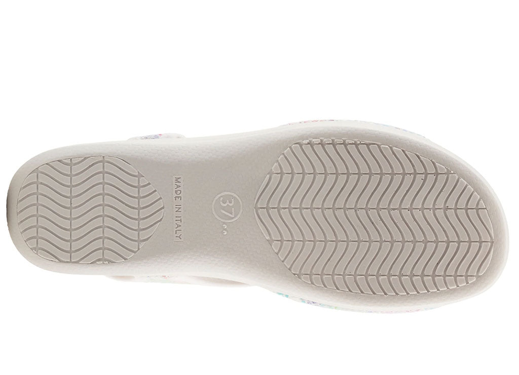 Flexus Women's Nyaman Sandals