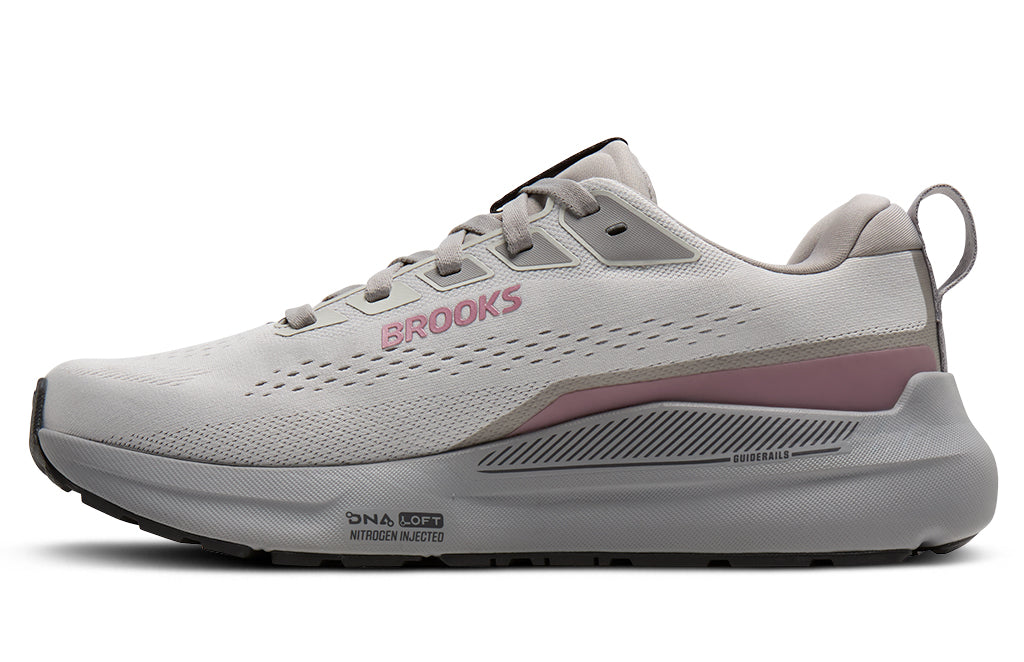 Brooks Women's Ariel Gts 26 Sneakers