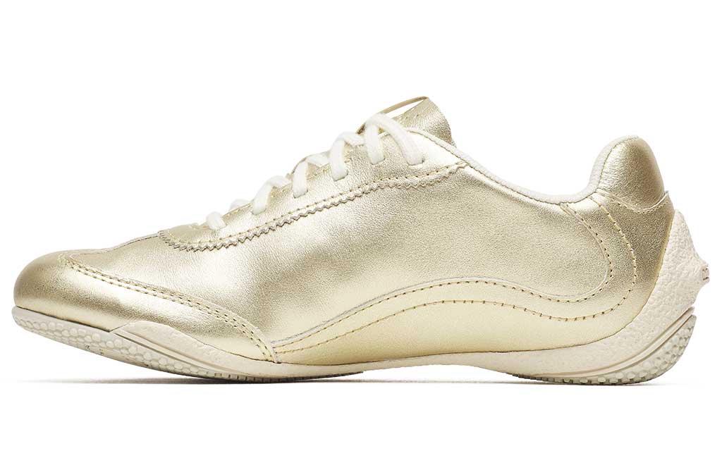 Merrell Women's Relay Fly Vent Metallic SE Hiking Sneaker