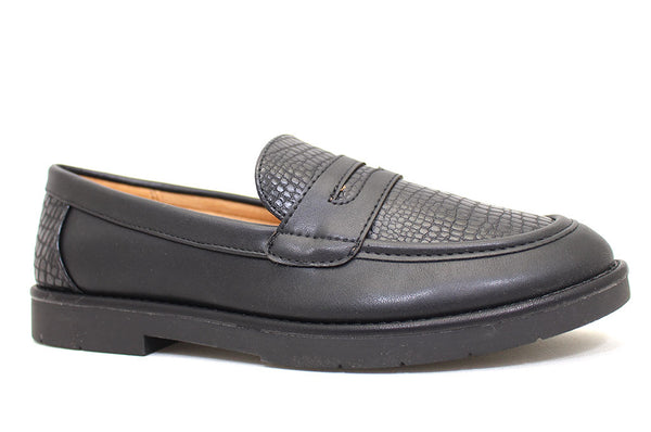 Baretraps Women's Calli Penny Loafer