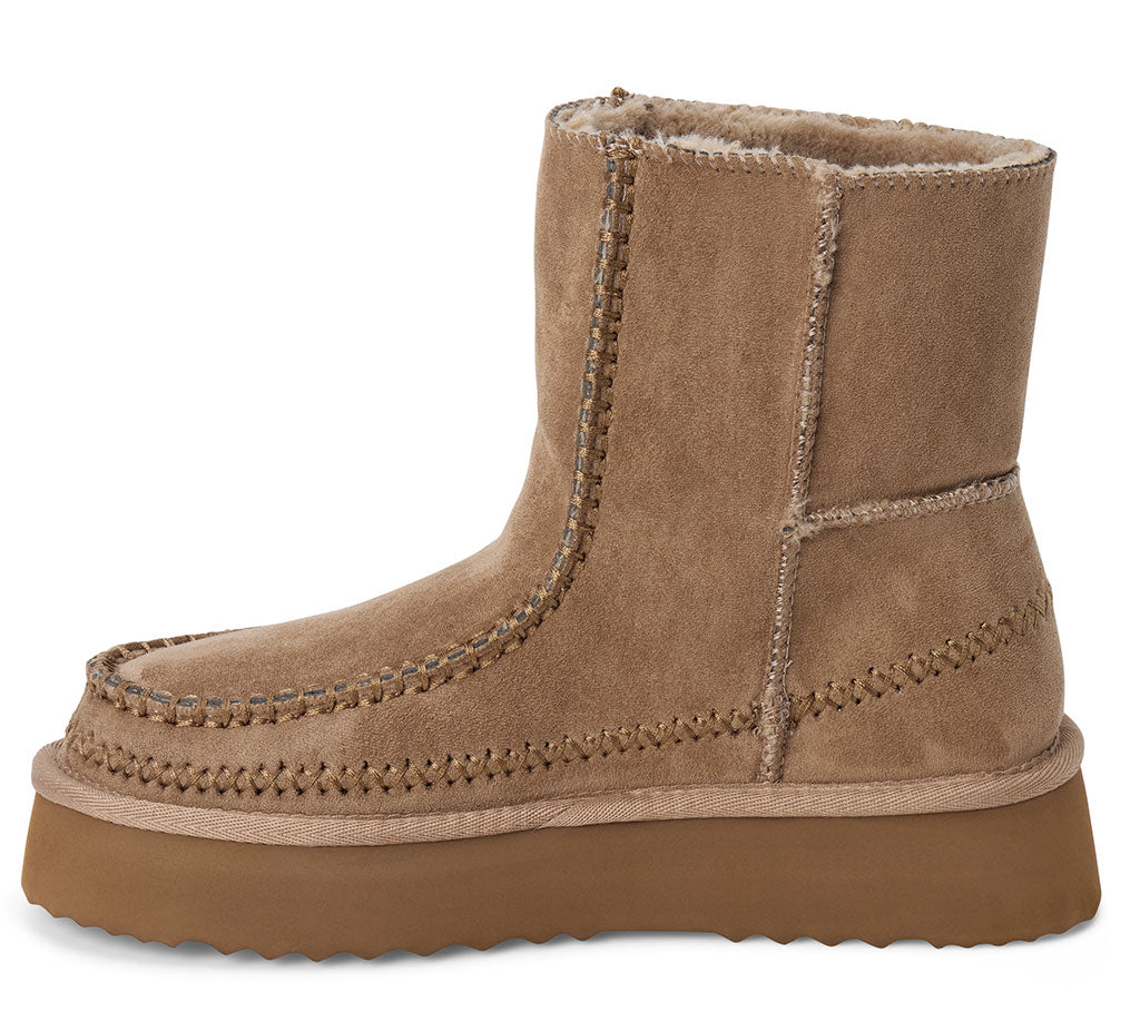 Beach by Matisse Women's Alaska Moc Ankle Bootie