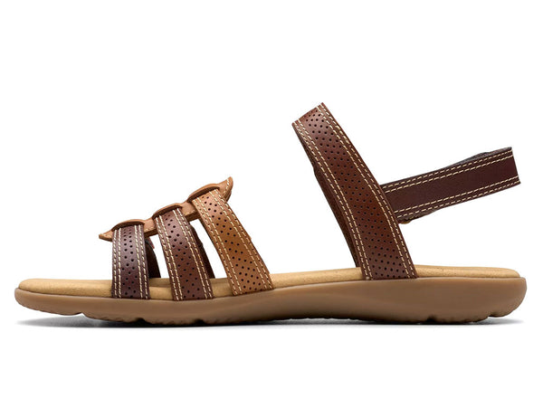 Clarks Women's Elizabelle Kay