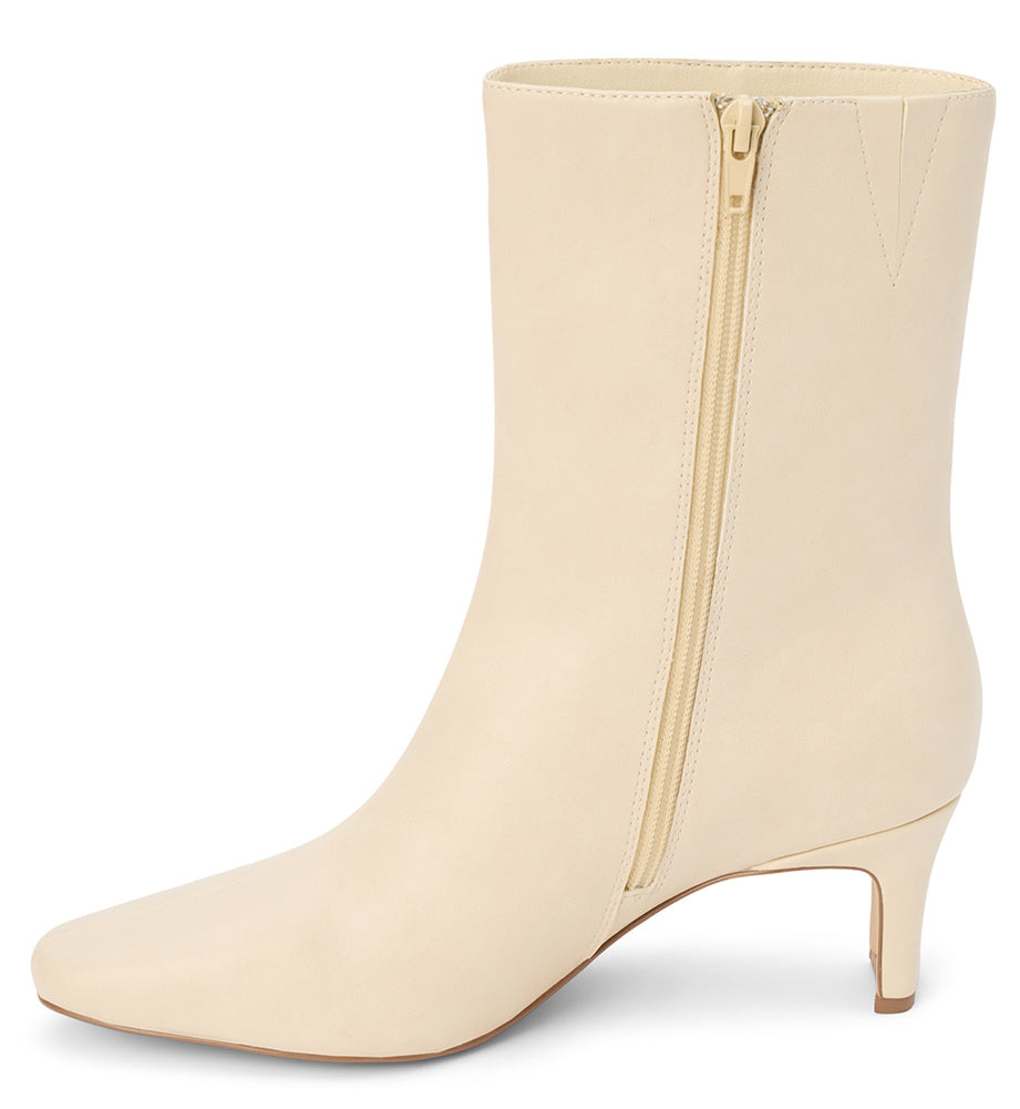 Beach by Matisse Women's Adler Heeled Mid-Calf Boot