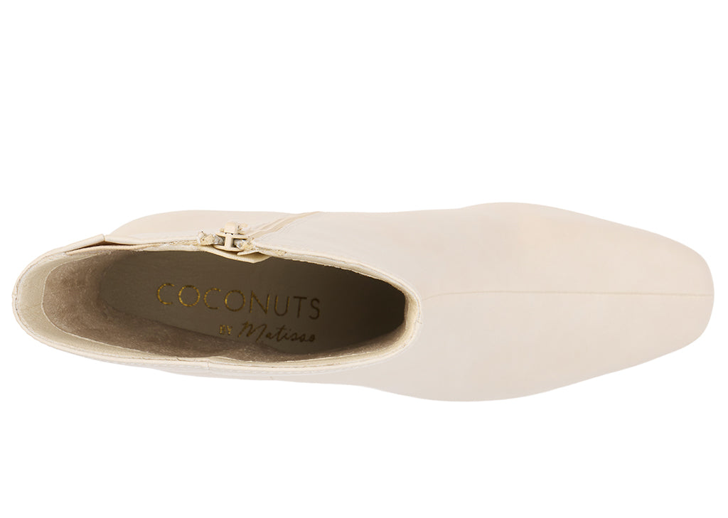 Beach by Matisse Women's Adler Heeled Mid-Calf Boot