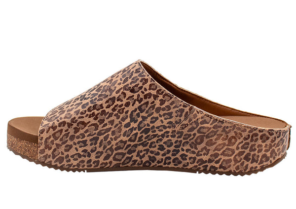 Volatile Women's Wren Wedge Mule