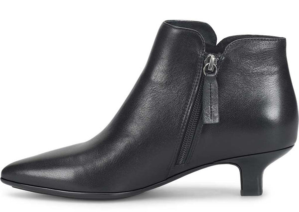 Sofft Women's Sawyer Waterproof Heeled Shootie