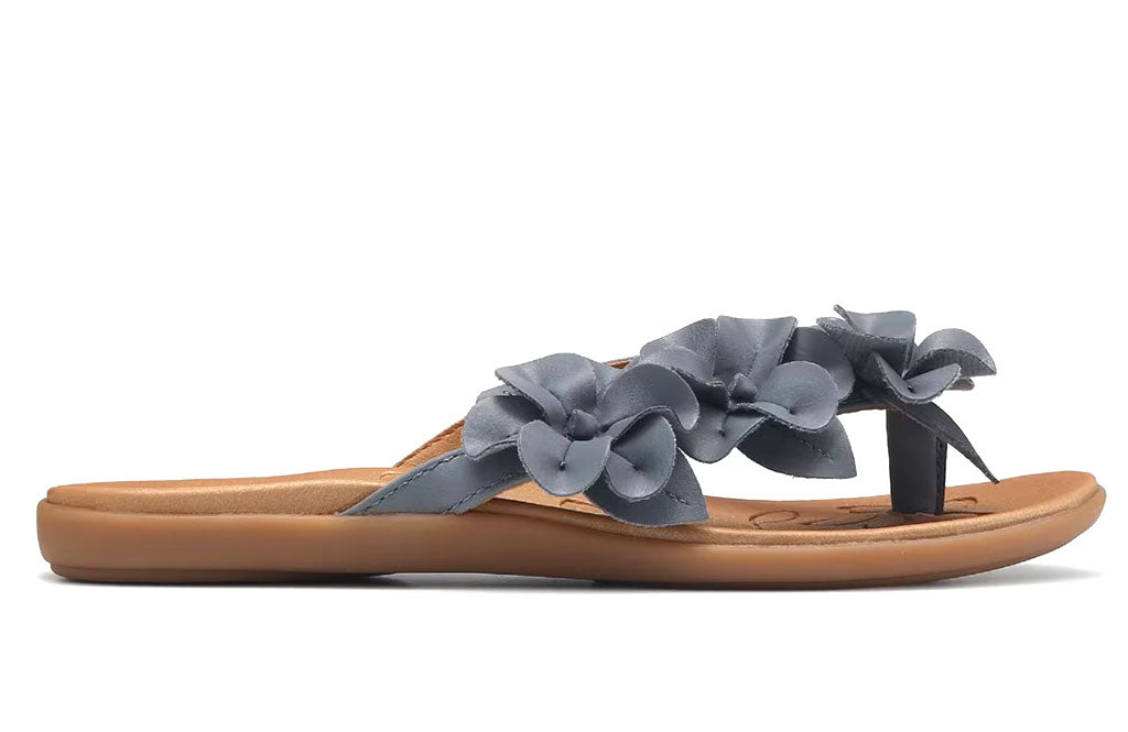 b.o.c Women's Hensley Floral Thong Sandals
