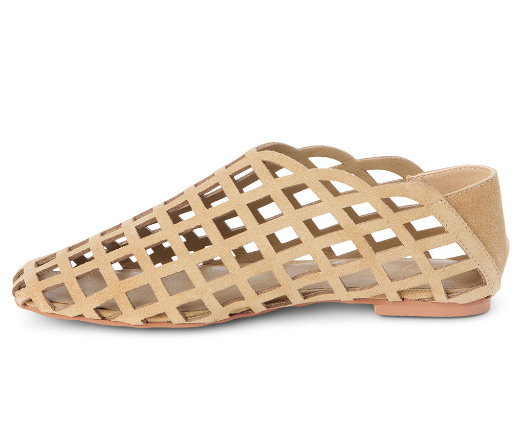Matisse Women's Cooper Woven Cage Flat