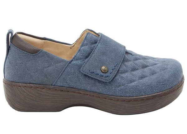 Alegria Women's Oasys Slip-Resistant Clog
