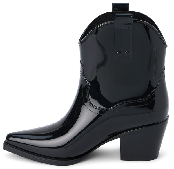 Beach by Matisse Women's Oakley Boots