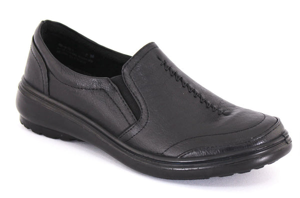 Easy Street Women's Ultimate Slip On