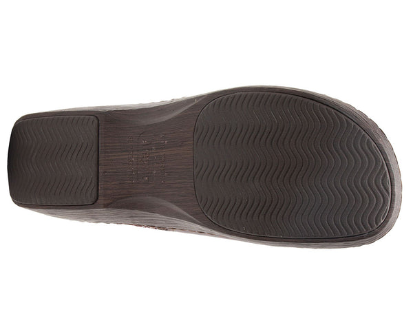 Alegria Women's Oaklee Slip-Resistant Booties