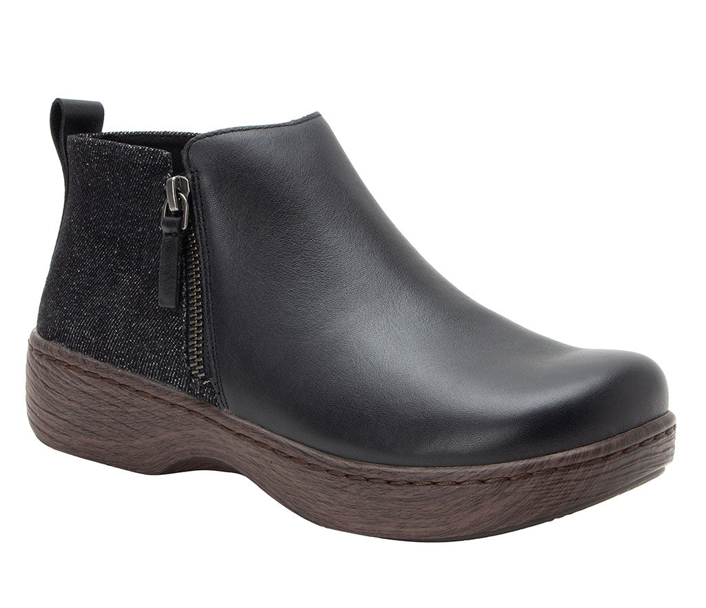 Alegria Women's Oaklee Slip-Resistant Booties