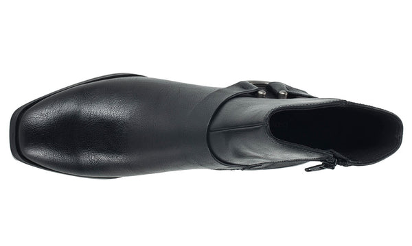 Baretraps Women's Tiana